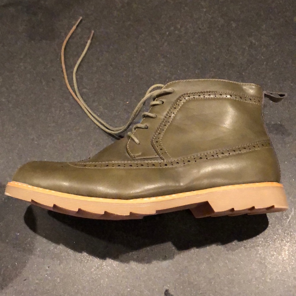 Giraldi Milan Olive Wingtip Boot - Picture 4 of 7